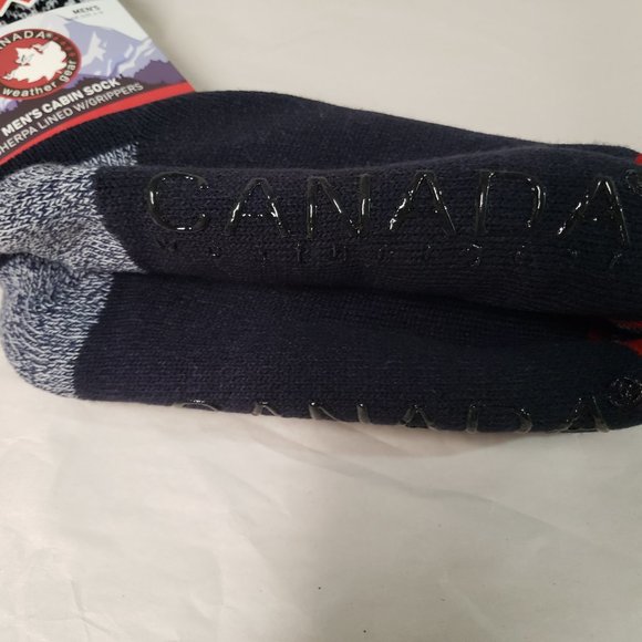 CANADA Weather Gear SHERPA LINED Men’s Cabin Socks ~ Size 6-12~ Navy Snowflakes - Picture 3 of 6